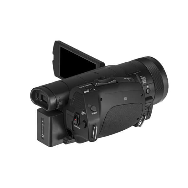Filmadora Sony FDR-AX700 – 03