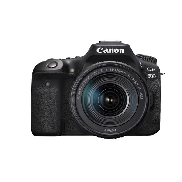 Câmera DSLR Canon EOS 90D com lente 18-135 mm(2)